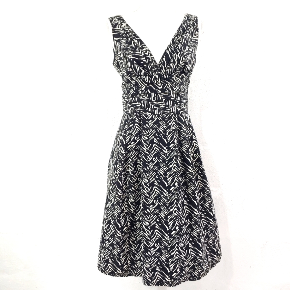 NANETTE LEPORE POCKETED DRESS